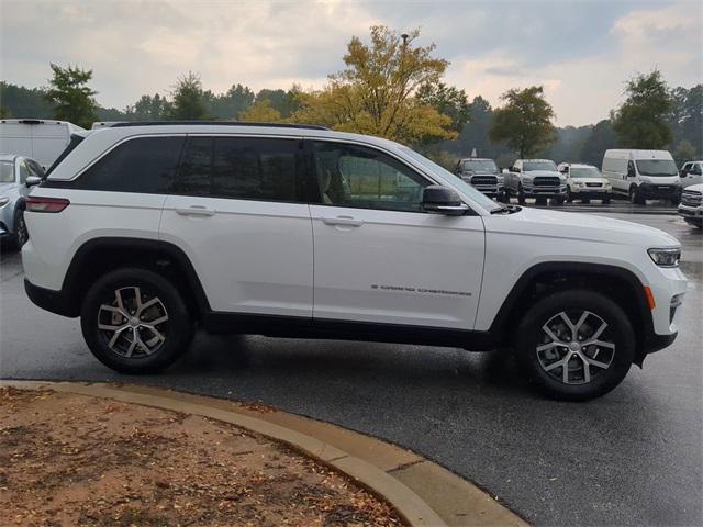 new 2025 Jeep Grand Cherokee car, priced at $42,410