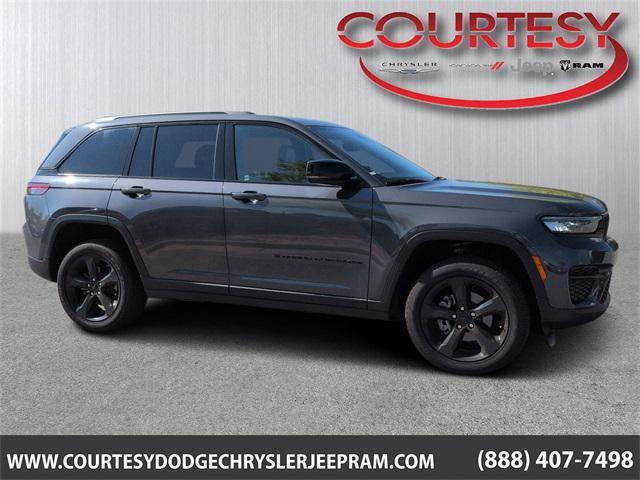 used 2024 Jeep Grand Cherokee car, priced at $38,968