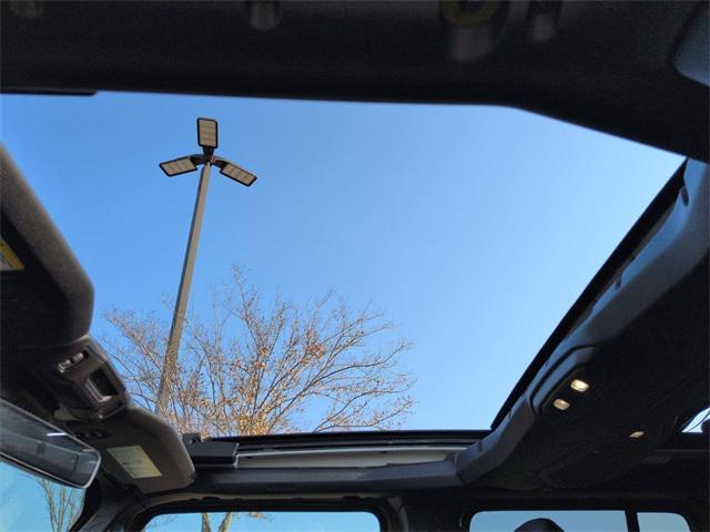 new 2025 Jeep Wrangler car, priced at $54,627