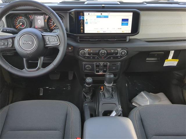 new 2025 Jeep Gladiator car, priced at $43,178