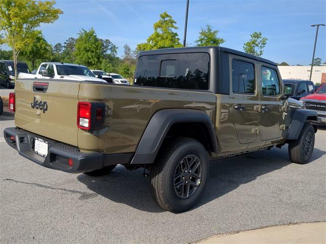 new 2025 Jeep Gladiator car, priced at $43,178