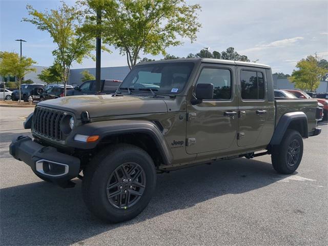 new 2025 Jeep Gladiator car, priced at $43,178