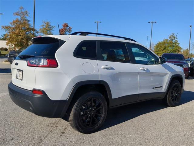 used 2023 Jeep Cherokee car, priced at $26,103