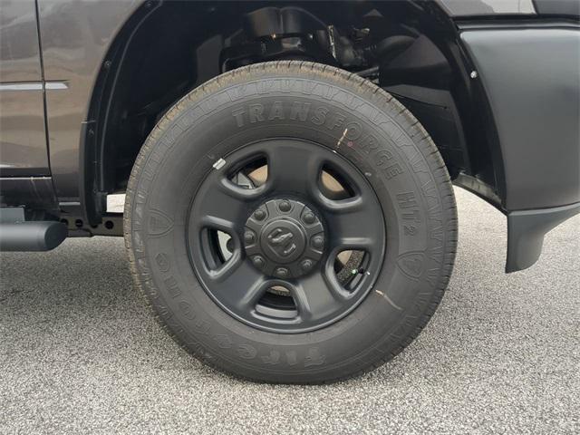 new 2025 Ram 3500 car, priced at $66,556