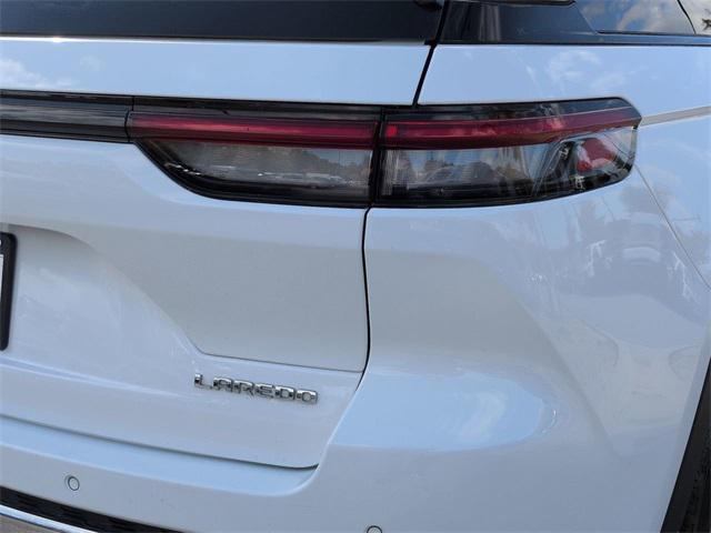 used 2023 Jeep Grand Cherokee car, priced at $28,989