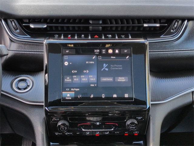 used 2023 Jeep Grand Cherokee car, priced at $28,989