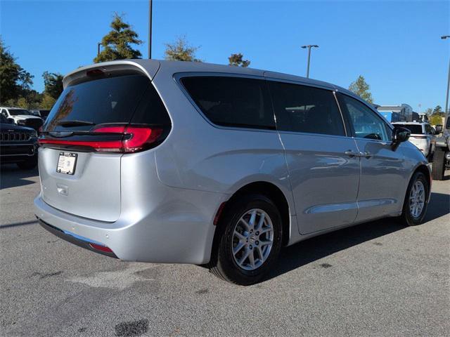 used 2024 Chrysler Pacifica car, priced at $29,969