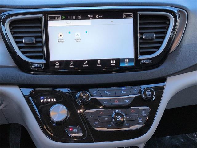 used 2024 Chrysler Pacifica car, priced at $29,969