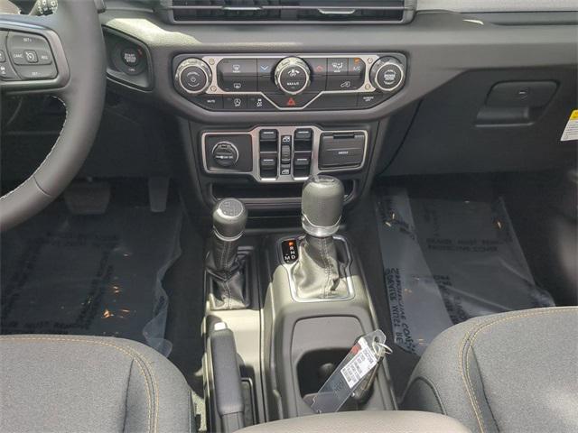 new 2025 Jeep Wrangler car, priced at $44,331
