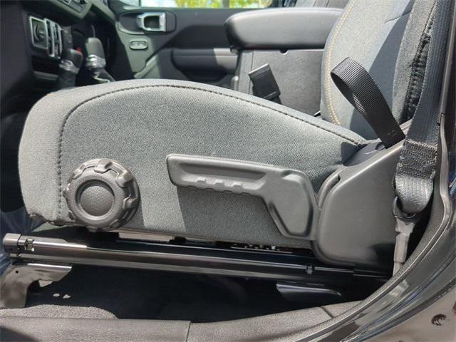 new 2025 Jeep Wrangler car, priced at $44,331