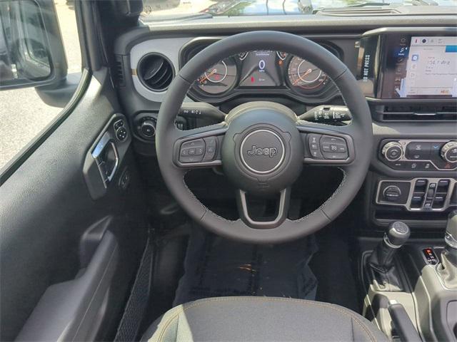new 2025 Jeep Wrangler car, priced at $44,331