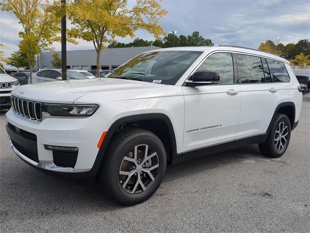 new 2025 Jeep Grand Cherokee L car, priced at $44,856