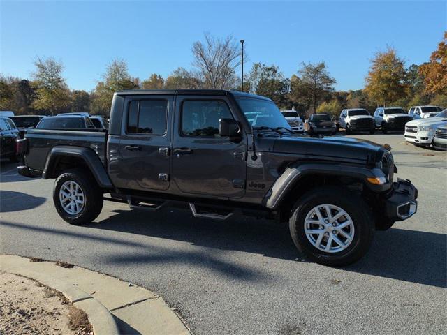used 2023 Jeep Gladiator car, priced at $31,989