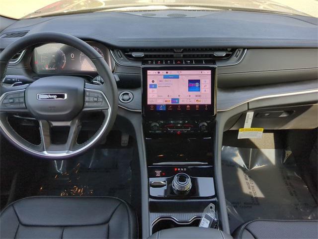 new 2025 Jeep Grand Cherokee car, priced at $49,086