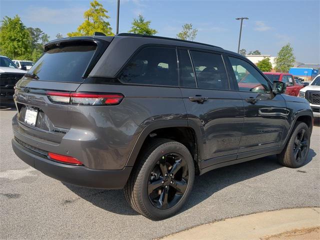 new 2025 Jeep Grand Cherokee car, priced at $49,086