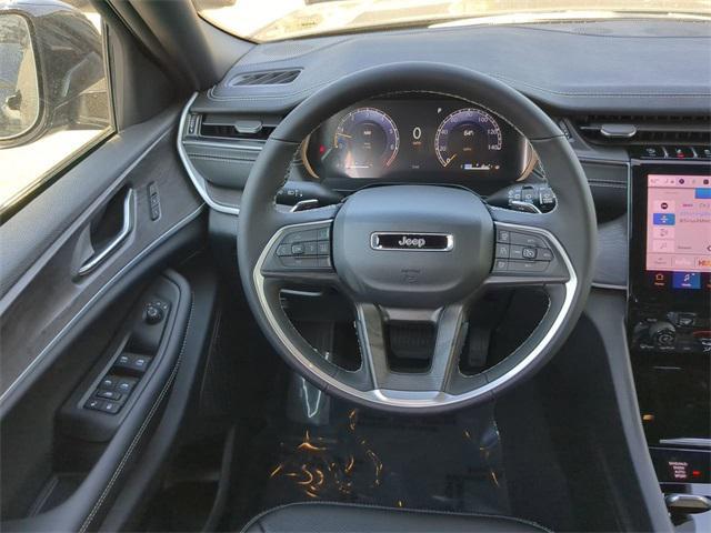 new 2025 Jeep Grand Cherokee car, priced at $49,086