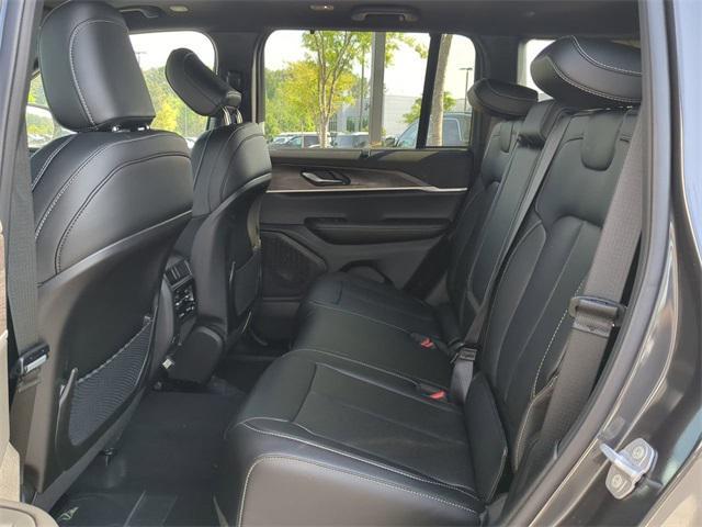 new 2025 Jeep Grand Cherokee car, priced at $49,086