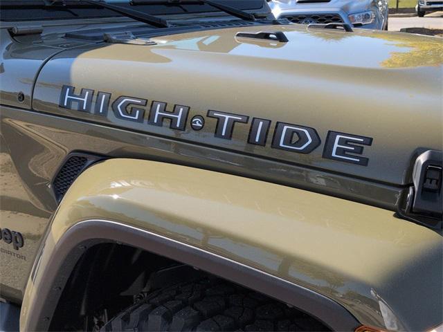 new 2025 Jeep Gladiator car, priced at $45,954