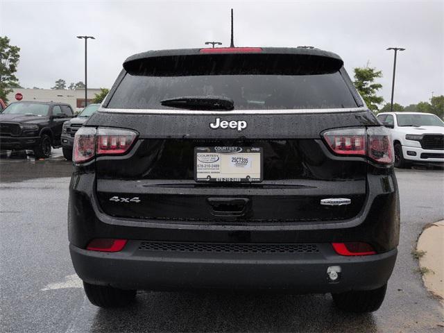 new 2025 Jeep Compass car, priced at $27,547