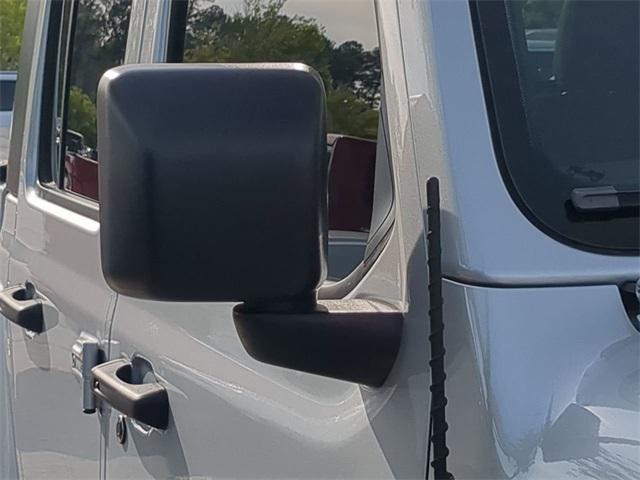 used 2022 Jeep Gladiator car, priced at $35,997