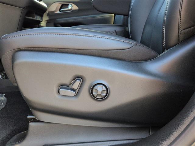 new 2026 Chrysler Pacifica car, priced at $40,623