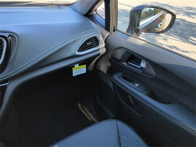 new 2026 Chrysler Pacifica car, priced at $40,623