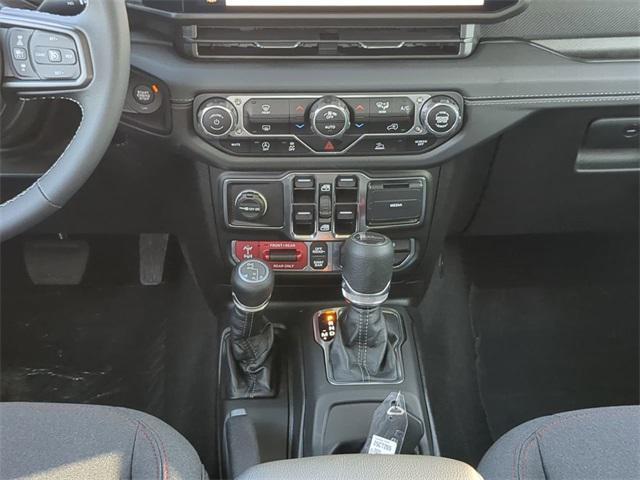 new 2025 Jeep Gladiator car, priced at $48,855