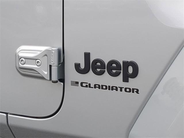 new 2024 Jeep Gladiator car, priced at $44,119