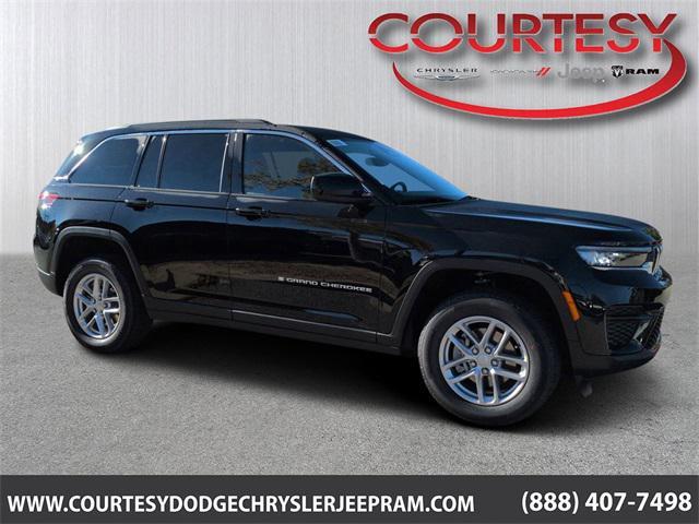 new 2025 Jeep Grand Cherokee car, priced at $37,076