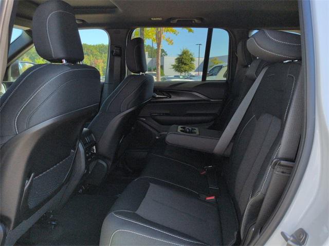 new 2025 Jeep Grand Cherokee car, priced at $35,440