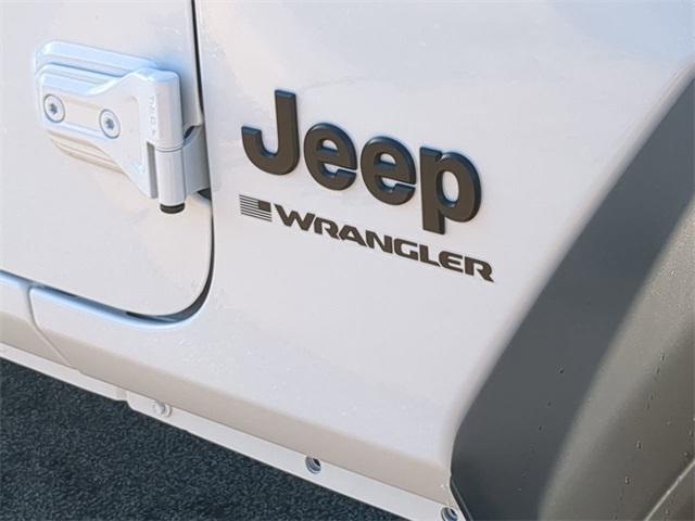 new 2025 Jeep Wrangler car, priced at $46,150