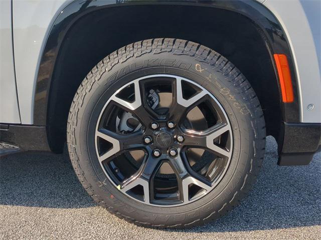 new 2025 Jeep Wagoneer car, priced at $69,392