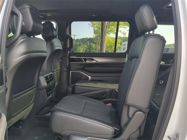 new 2025 Jeep Wagoneer car, priced at $69,392