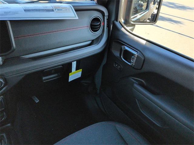 new 2025 Jeep Wrangler car, priced at $54,684