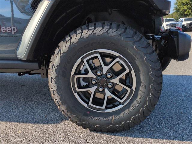 new 2025 Jeep Wrangler car, priced at $54,684