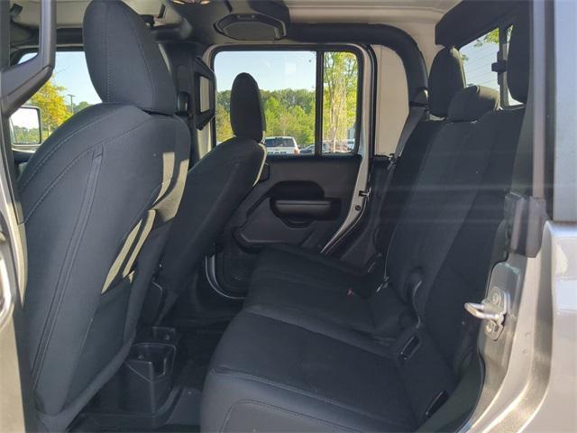 used 2021 Jeep Gladiator car, priced at $32,998