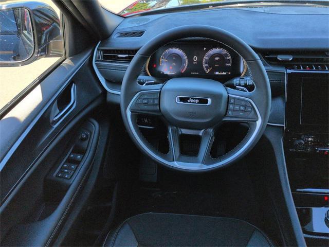 new 2025 Jeep Grand Cherokee L car, priced at $42,704
