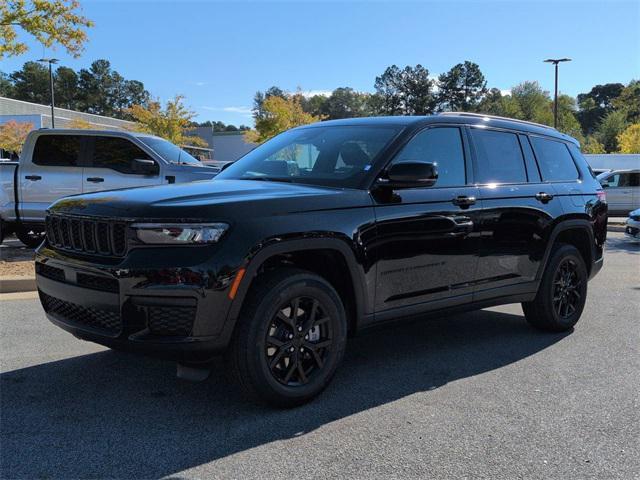 new 2025 Jeep Grand Cherokee L car, priced at $42,704