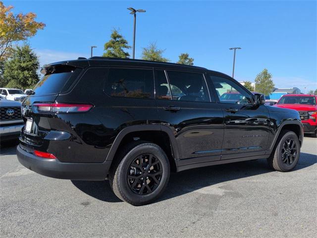 new 2025 Jeep Grand Cherokee L car, priced at $42,704