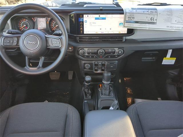new 2025 Jeep Gladiator car, priced at $52,380