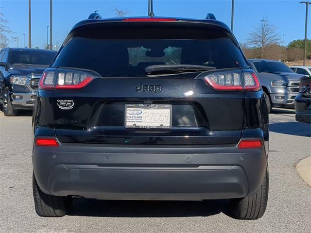 used 2023 Jeep Cherokee car, priced at $23,467
