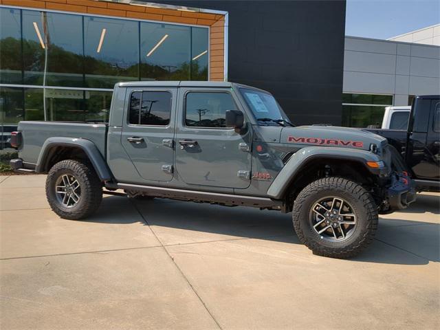 new 2025 Jeep Gladiator car, priced at $56,690