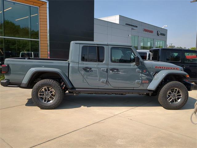 new 2025 Jeep Gladiator car, priced at $56,690