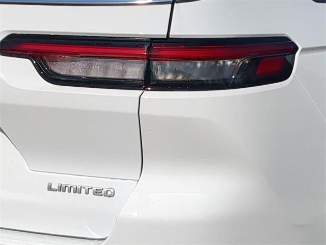new 2025 Jeep Grand Cherokee L car, priced at $49,182
