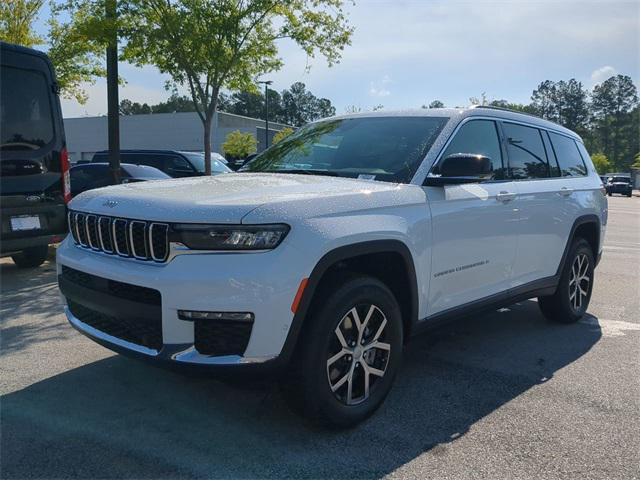 new 2025 Jeep Grand Cherokee L car, priced at $49,182