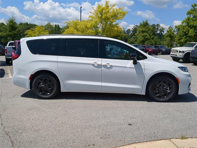 new 2024 Chrysler Pacifica Hybrid car, priced at $56,951