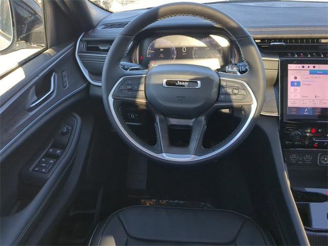 new 2025 Jeep Grand Cherokee car, priced at $46,390