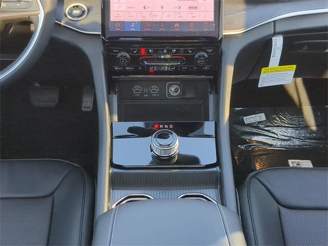 new 2025 Jeep Grand Cherokee car, priced at $46,390