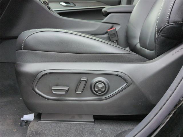 new 2025 Jeep Grand Cherokee L car, priced at $47,928