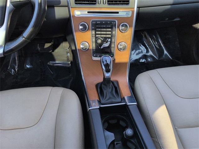 used 2017 Volvo XC60 car, priced at $16,995